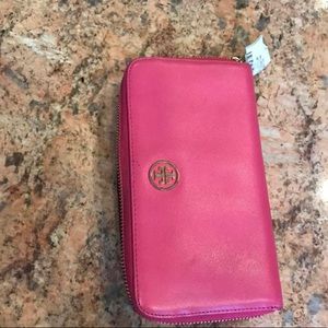 Pink Tory Burch wallet
